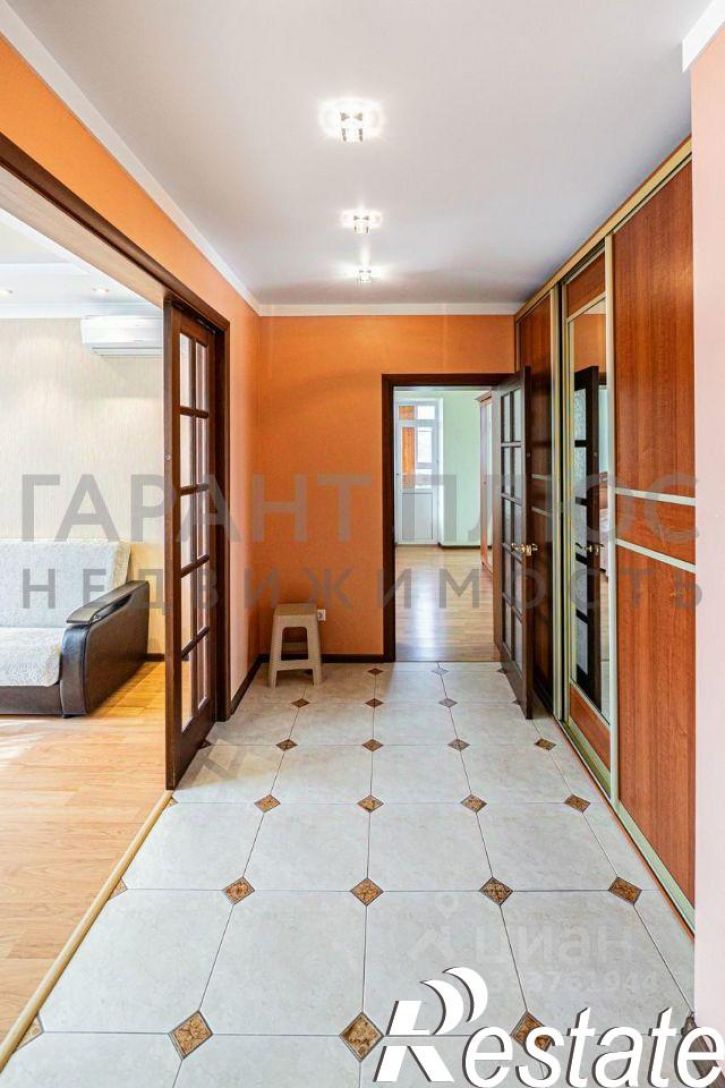 2-комн квартира Кузнечная улица, 10,  д. 10