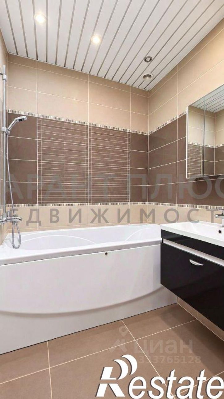3-комн квартира улица Крупской, 5,  д. 5