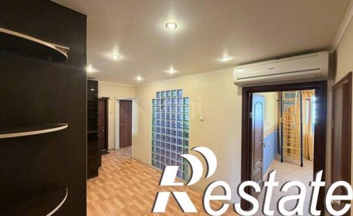 3-комн квартира бульвар Шубина, 8А,  д. 8А