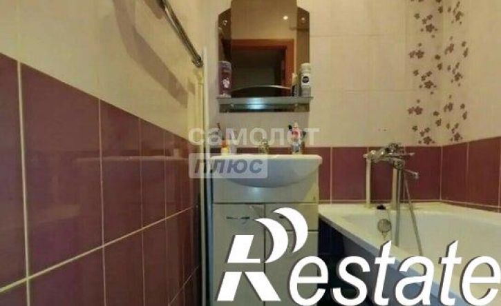 3-комн квартира улица Вермишева, 28,  д. 28
