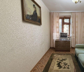 3-комн, 58кв м, этаж 2/9 улица Космонавтов, 10