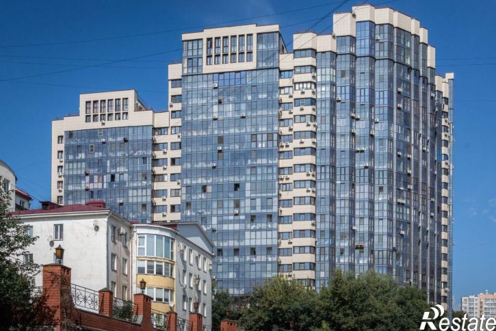 3-комн квартира Нижняя Логовая улица, д.11