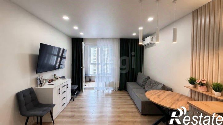 1-комн квартира улица Свиридова, 28,  д. 28
