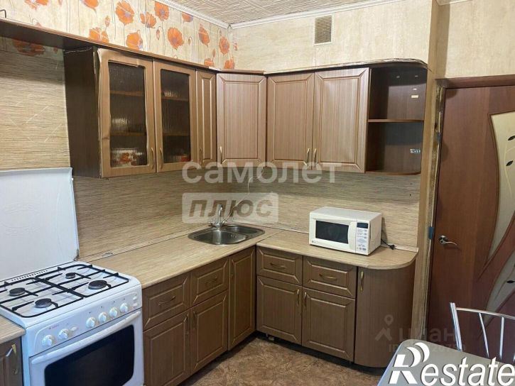 3-комн квартира проспект Победы, 11,  д. 11