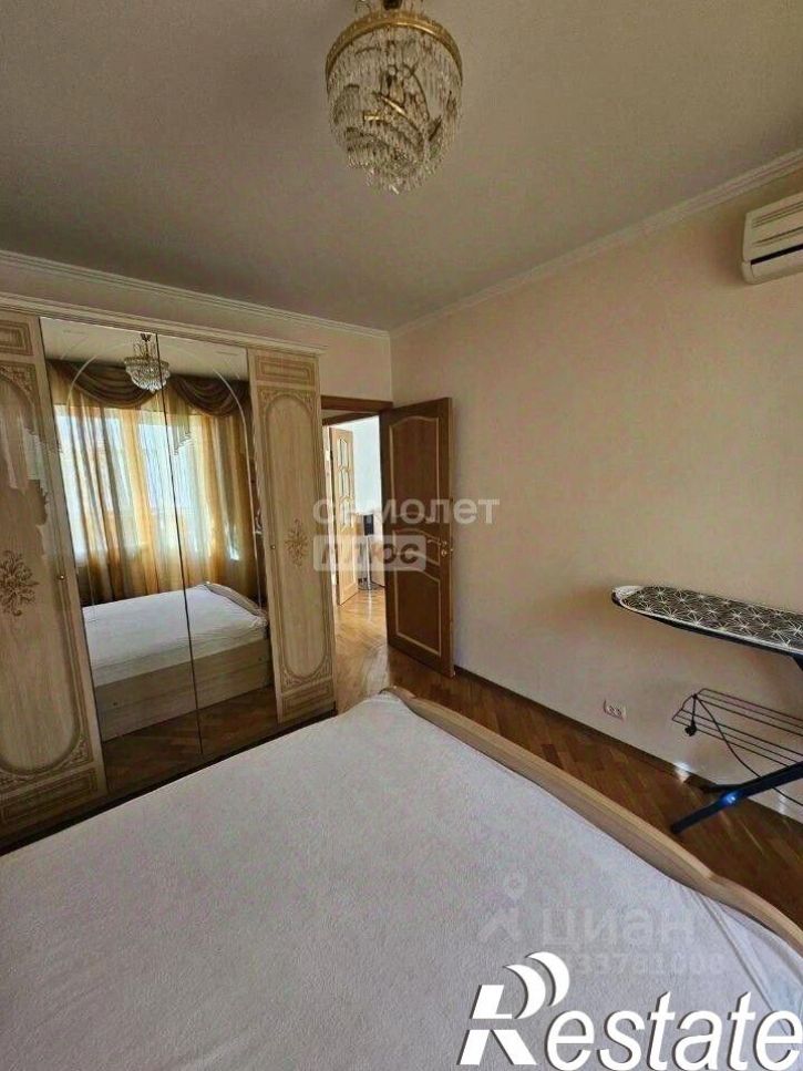 2-комн квартира мкр 15-й, 37,  д. 37