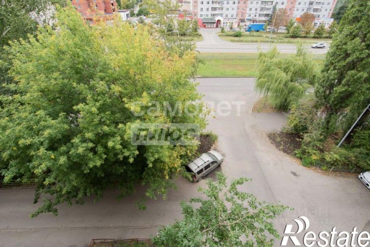3-комн квартира улица А. Г. Стаханова, 35,  д. 35