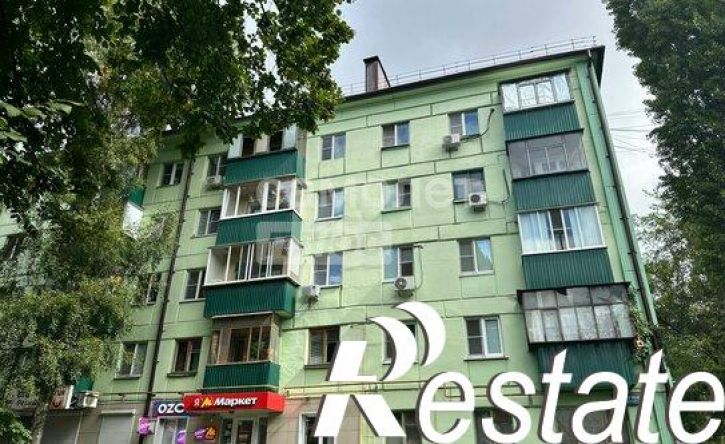 2-комн квартира улица Германа Титова, 7/1,  д. 7/1