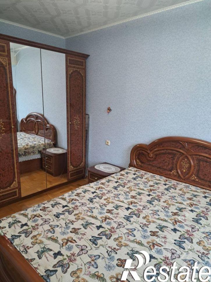 3-комн квартира улица Водопьянова, 25А,  д. 25А