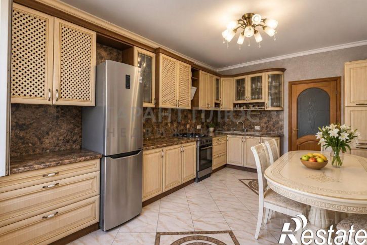 3-комн квартира улица Котовского, 23,  д. 23