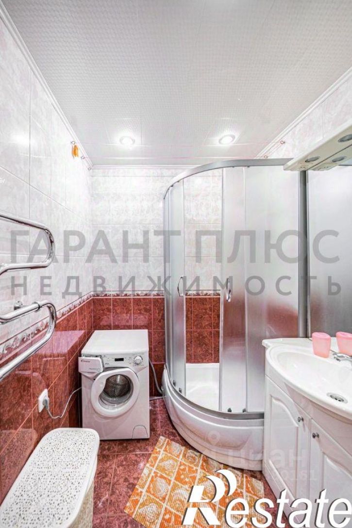 3-комн квартира улица Космонавтов, 3,  д. 3