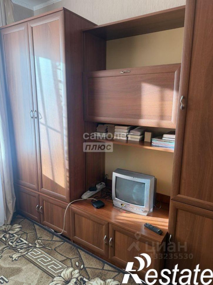 Комната Краснознамённая улица, 2В,  д. 2В