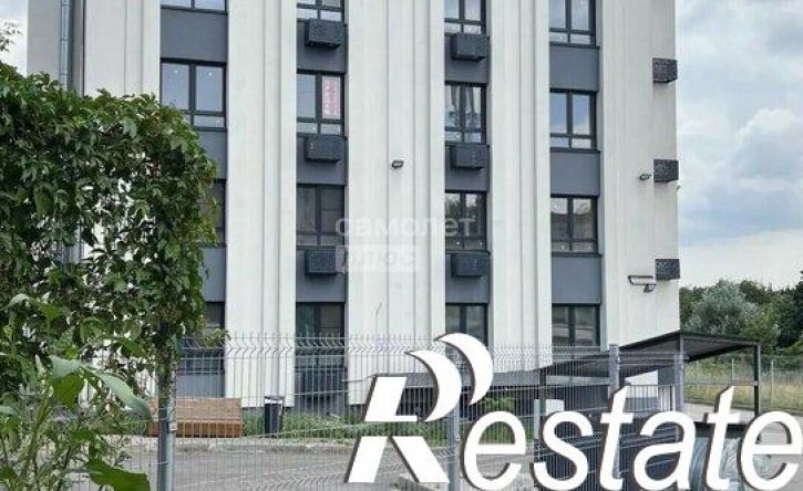 3-комн квартира улица Орджоникидзе, 37,  д. 37