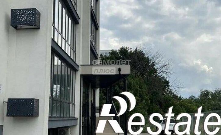 3-комн квартира улица Орджоникидзе, 37,  д. 37