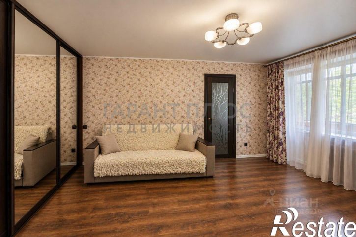 2-комн квартира улица Космонавтов, 74,  д. 74