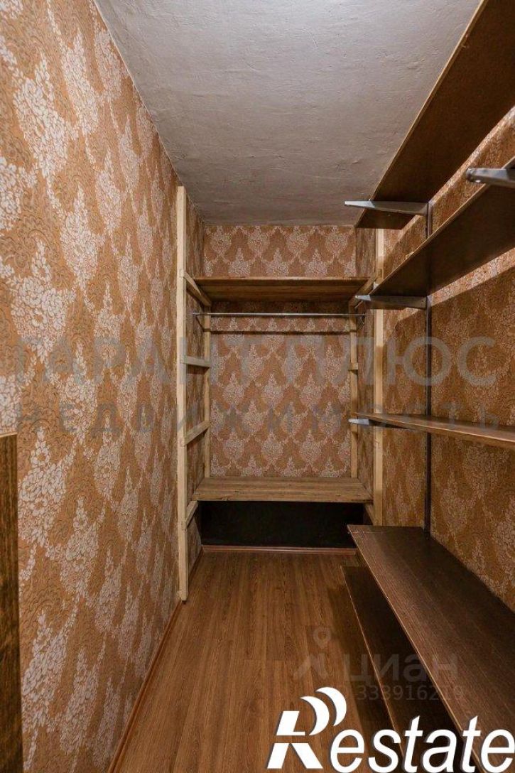 2-комн квартира улица Космонавтов, 74,  д. 74