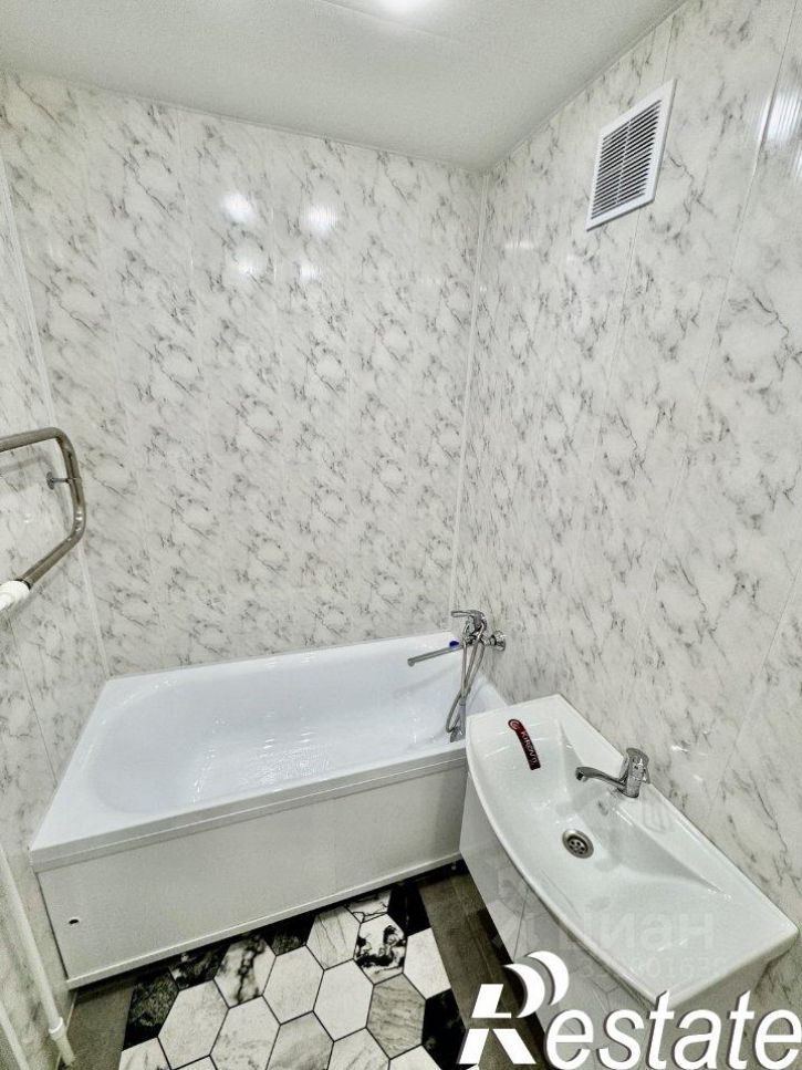 2-комн квартира улица Гайдара, 13,  д. 13