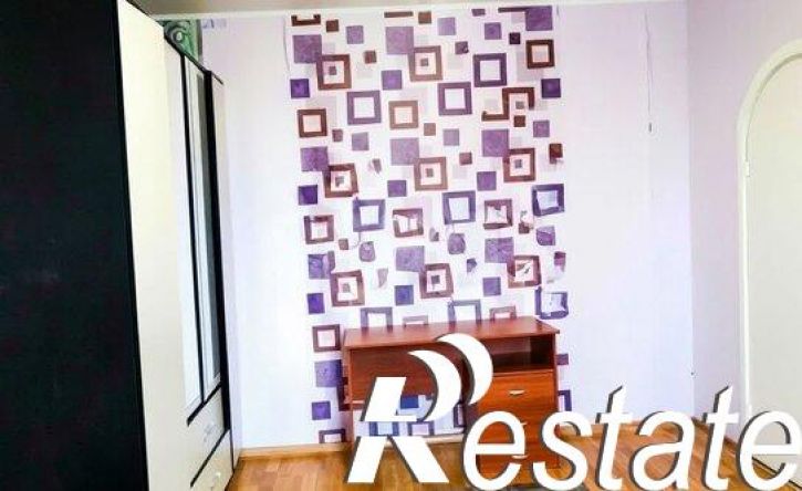4-комн квартира улица Энергостроителей, 16,  д. 16