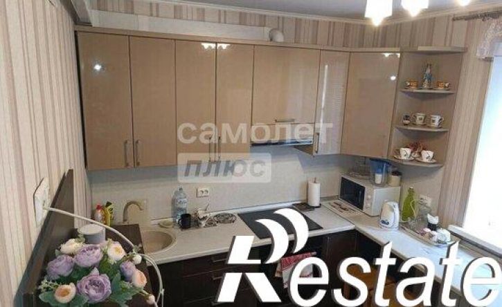 1-комн квартира улица Замятина, 1,  д. 1