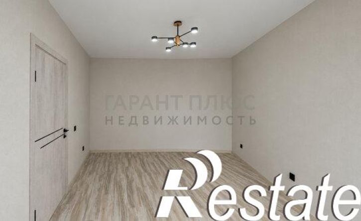 2-комн квартира улица Свиридова, 24 к2,  д. 24 к2