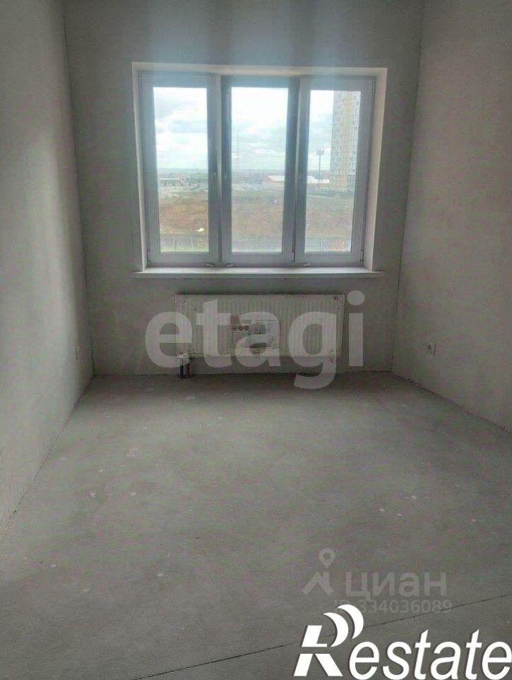2-комн квартира улица Свиридова, 24 к2,  д. 24 к2