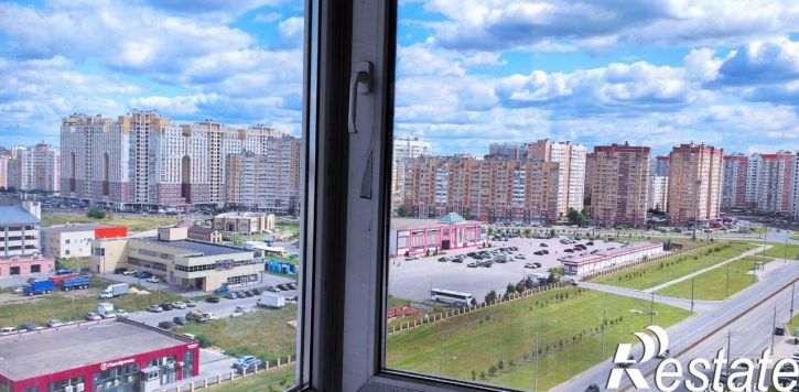 1-комн квартира улица Свиридова, 10,  д. 10