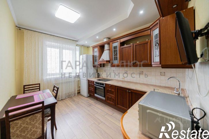 3-комн квартира улица Катукова, 19,  д. 19