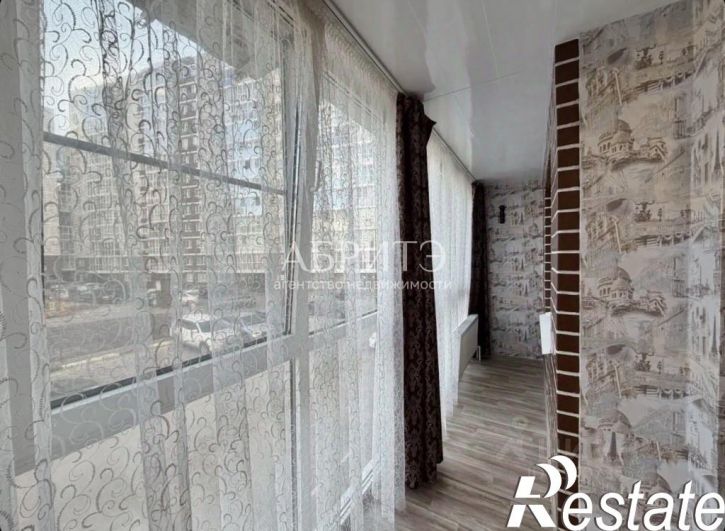1-комн квартира улица Свиридова, 10,  д. 10