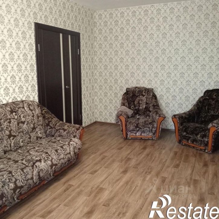 2-комн квартира улица Циолковского, 40,  д. 40