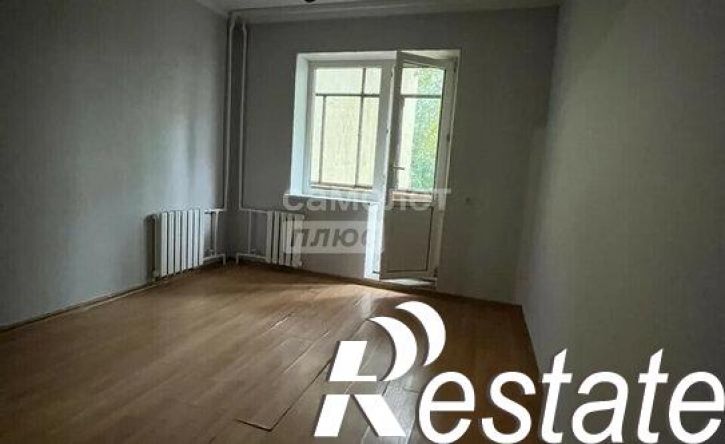4-комн квартира улица 8 Марта, 30,  д. 30
