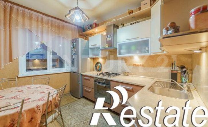 3-комн квартира улица Космонавтов, 96А,  д. 96А