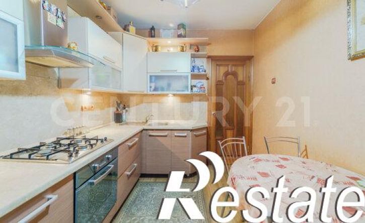 3-комн квартира улица Космонавтов, 96А,  д. 96А
