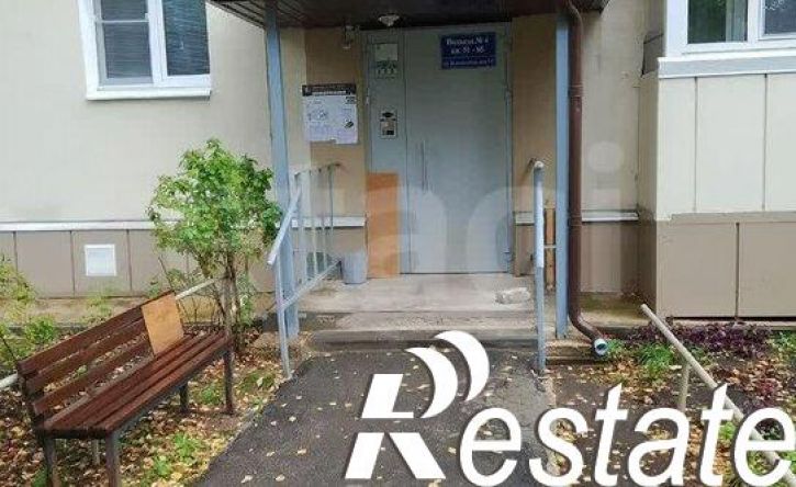 2-комн квартира улица Космонавтов, 19,  д. 19