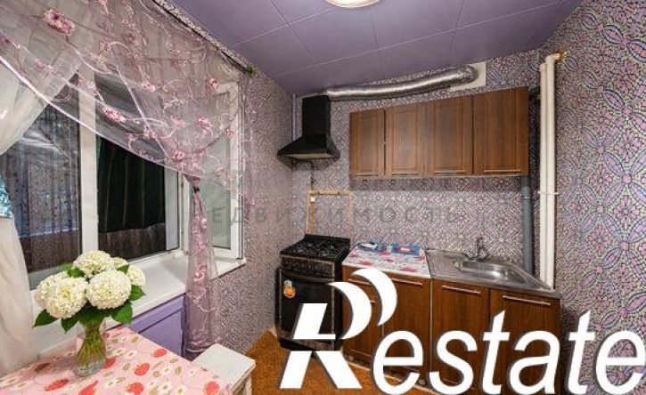 2-комн квартира проспект Победы, 25,  д. 25
