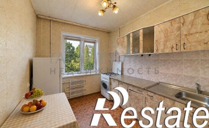 2-комн квартира улица Папина, 39,  д. 39