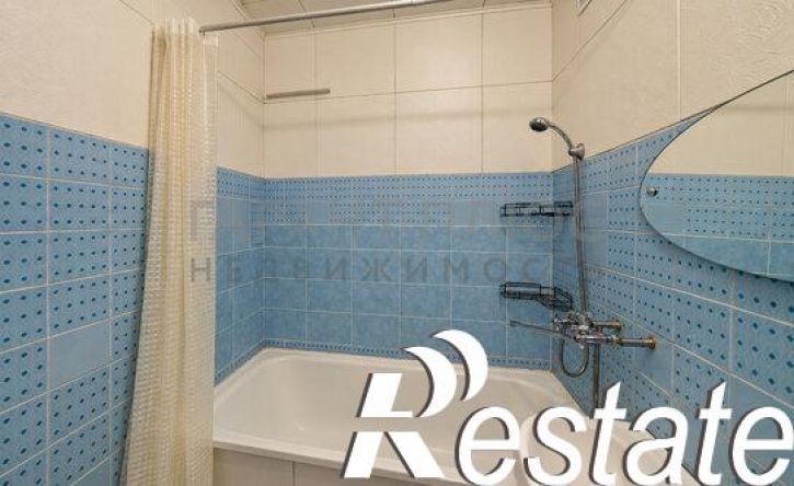 2-комн квартира улица Папина, 39,  д. 39