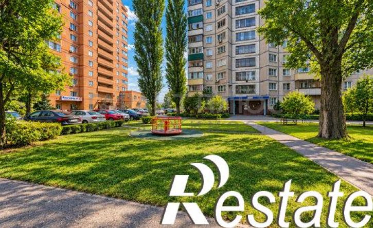 2-комн квартира улица Папина, 39,  д. 39