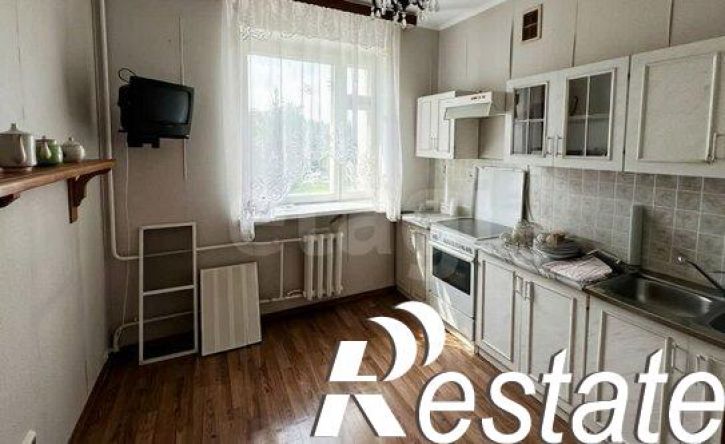 2-комн квартира улица Валентины Терешковой, 13Б,  д. 13Б