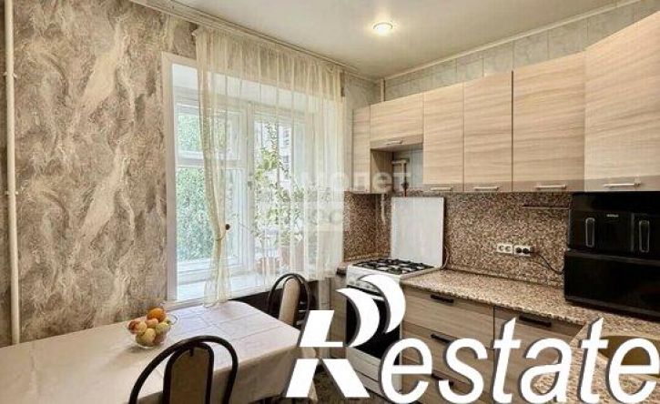 2-комн квартира проспект Победы, 92,  д. 92