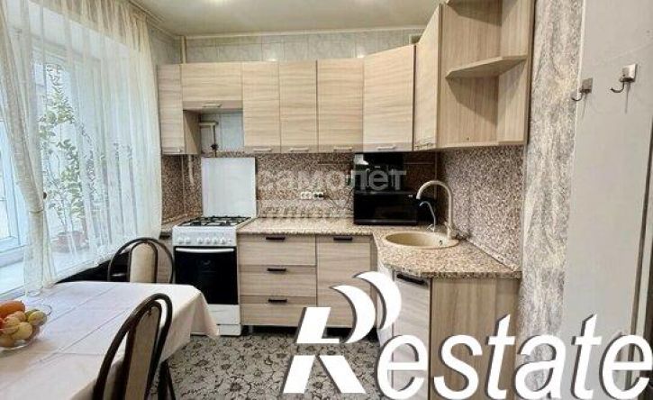 2-комн квартира проспект Победы, 92,  д. 92