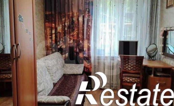 2-комн квартира Асфальтная улица, 61,  д. 61