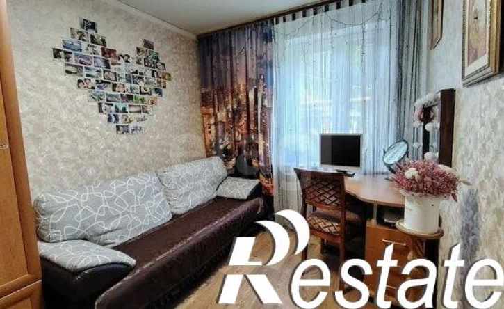 2-комн квартира Асфальтная улица, 61,  д. 61