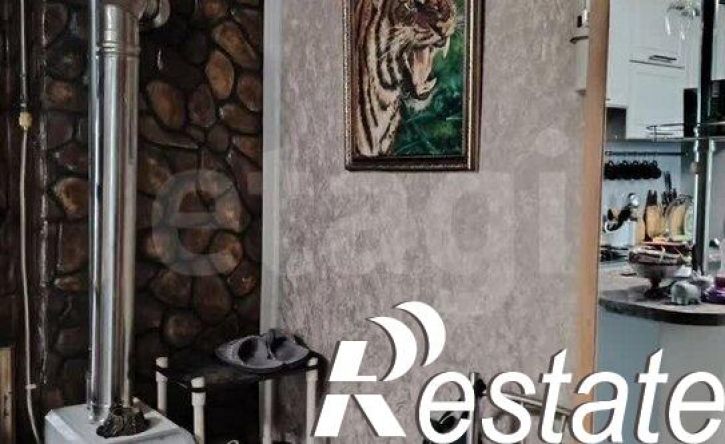 2-комн квартира Асфальтная улица, 61,  д. 61