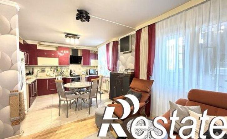 3-комн квартира улица Белянского, 10,  д. 10