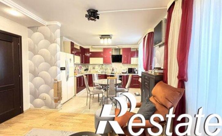 3-комн квартира улица Белянского, 10,  д. 10