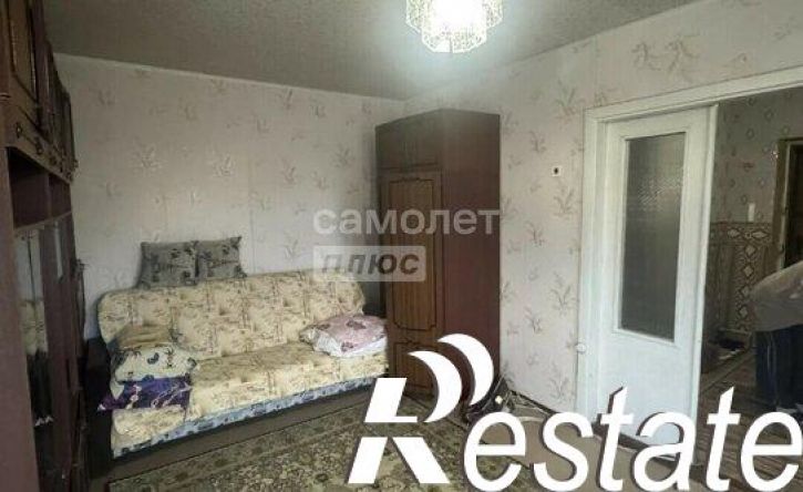 2-комн квартира бульвар Есенина, 8,  д. 8
