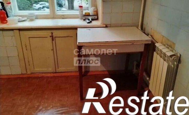 2-комн квартира улица Космонавтов, 49/2,  д. 49/2