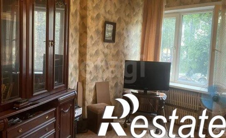 3-комн квартира улица Папина, 31А,  д. 31А