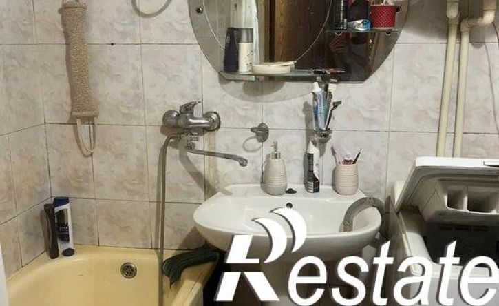 3-комн квартира улица Папина, 31А,  д. 31А