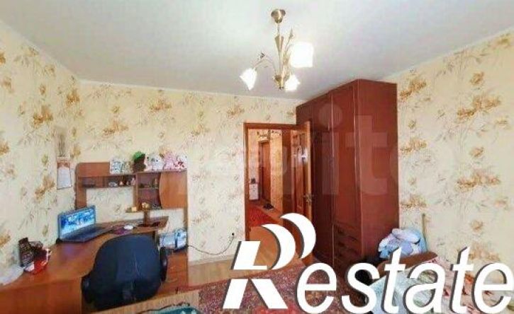 3-комн квартира улица 40 лет Октября, 47,  д. 47