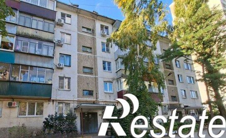 2-комн квартира проспект Победы, 14,  д. 14